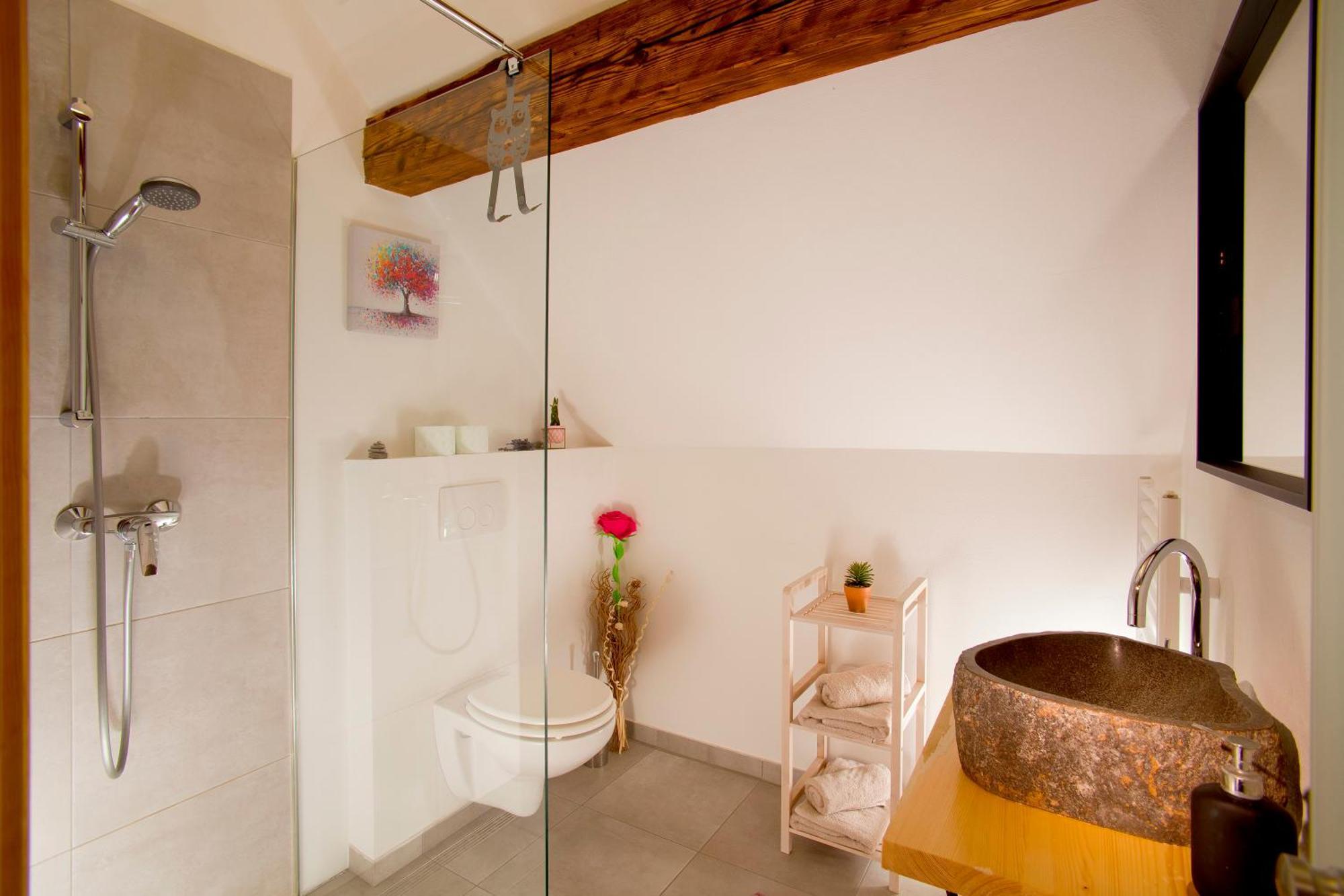 Juvanova Hous - Rooms Luce ภายนอก รูปภาพ